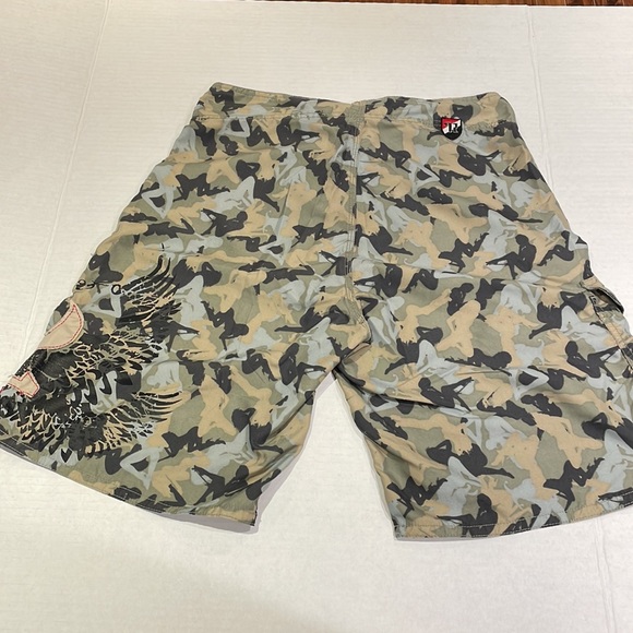 Men’s booty camp board shorts - Picture 3 of 7